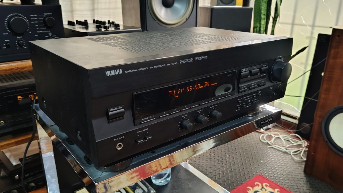 yamaha-rxv393